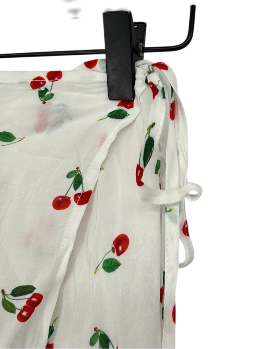 WeWoreWhat White Cherry-Print Wrap Skirt Cover Up NEW Size Small - Picture 12 of 14